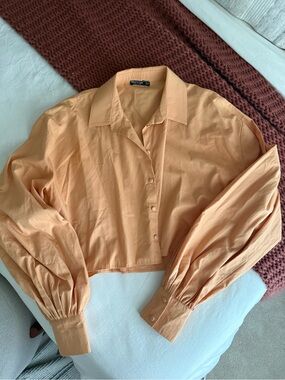 Nasty Gal Vintage-Style Peach Button-Front Crop Shirt